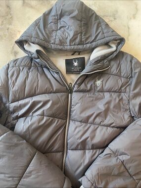 Spyder Hooded Quilted Puffer Jacket in Gray size 18/20